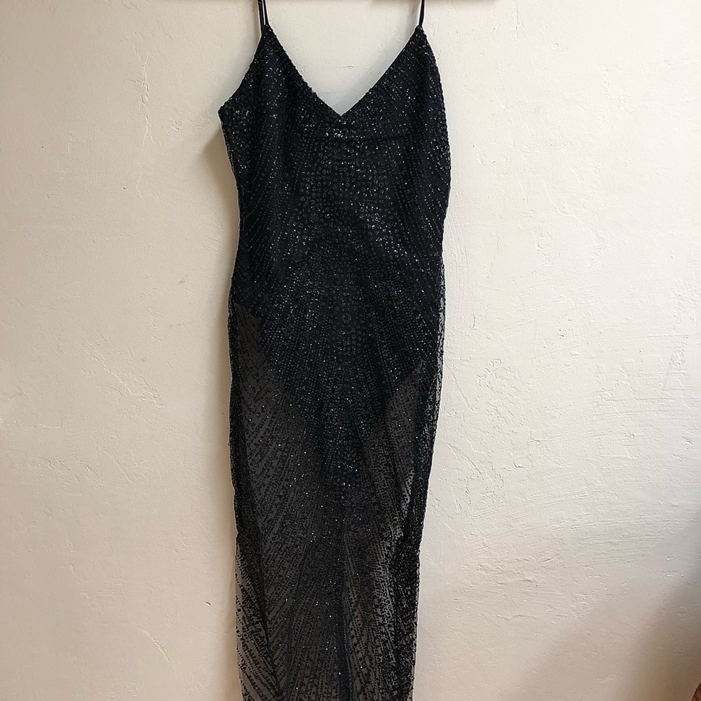 MESHKI Black Sequin Dress NWT Size Xs
